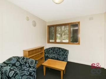 Cheap 12/75 Madigan Street, Hackett Apartment for rent Listed.