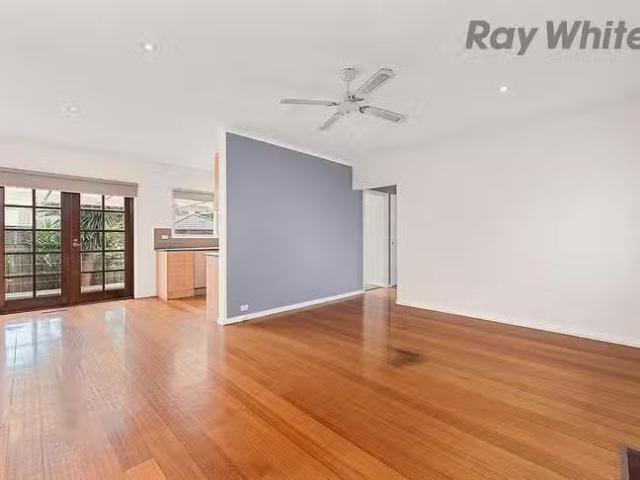 Unique 1/27 Lomond Avenue, Kilsyth, VIC 3137