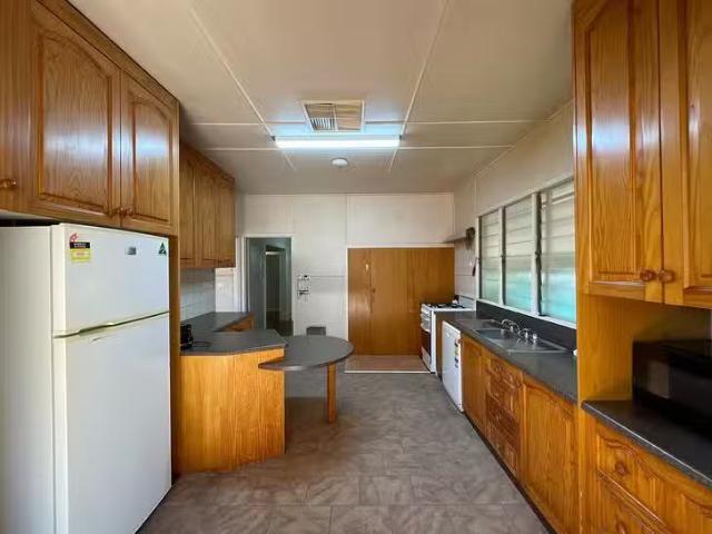 Cheap 128 Callandoon Street, Goondiwindi, QLD 4390