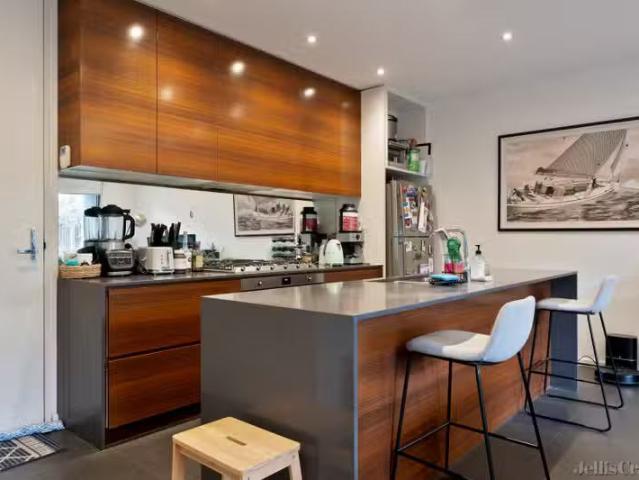 Nice 1/2 4 Old Heidelberg Road, Alphington VIC 3078