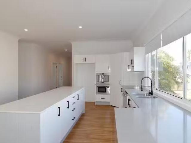 Rental! 12 Eden Street, Gladstone Central, QLD 4680