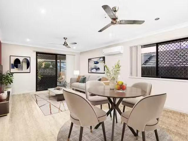 Just in! 12 Fraser Street, Springfield Lakes, QLD 4300