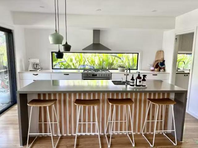 Deal! 12 Mac Dougall Street, Corindi Beach House for rent Lis.