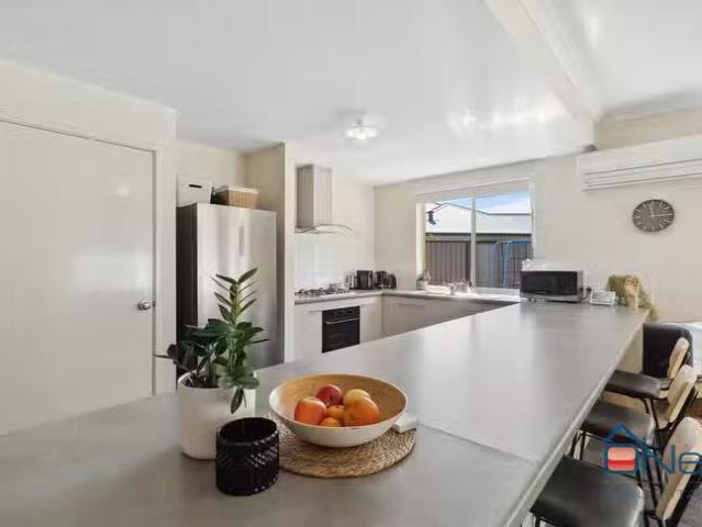 Cheap 12 Miamit Lane, Byford, WA 6122