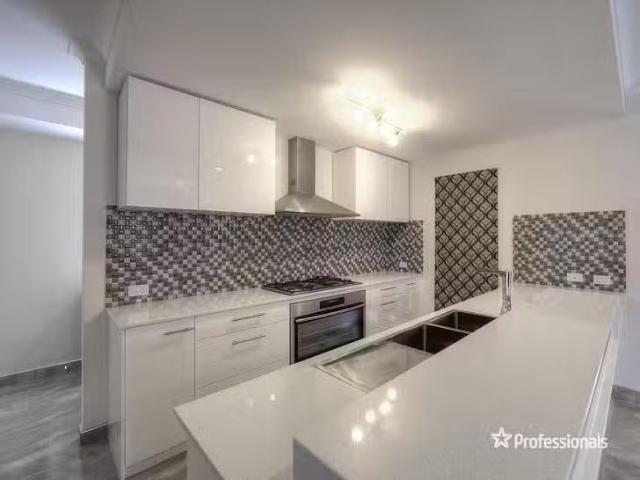 Cozy 12 Mirabilis Avenue, Jindalee, WA 6036