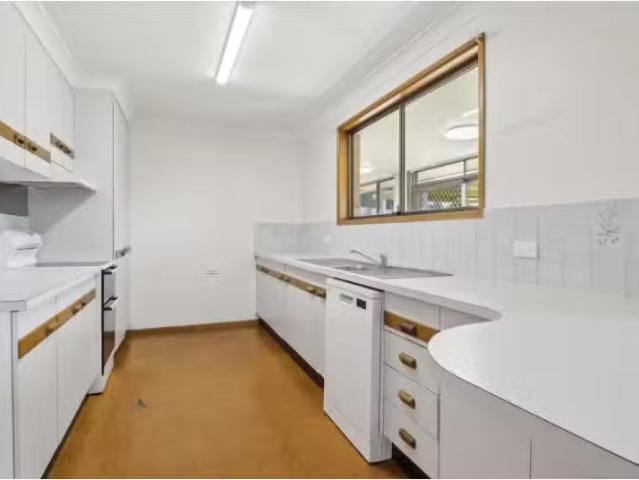 Unique 12 Sleeman Avenue, NORTH BOAMBEE VALLEY House for rent.