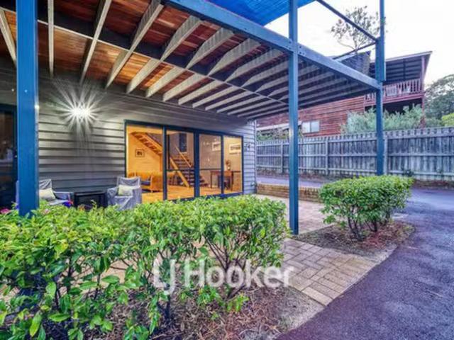 Deal! 12A Bay View Crescent, Dunsborough, WA 6281