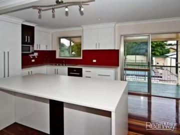 Charming 12A Herbert Street, Sadliers Crossing, QLD 4305