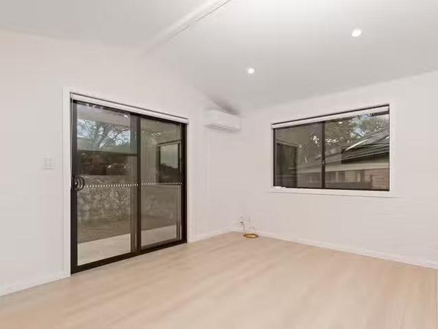 Rental! 12A Seaview Street, Mount Kuring Gai, NSW 2080