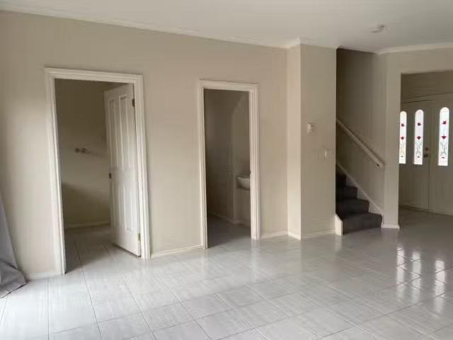 Cheap 1/300 Victoria Street, Altona Meadows VIC 3028