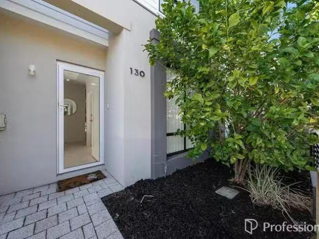 New 130 Hanbird Avenue, Aveley, WA 6069