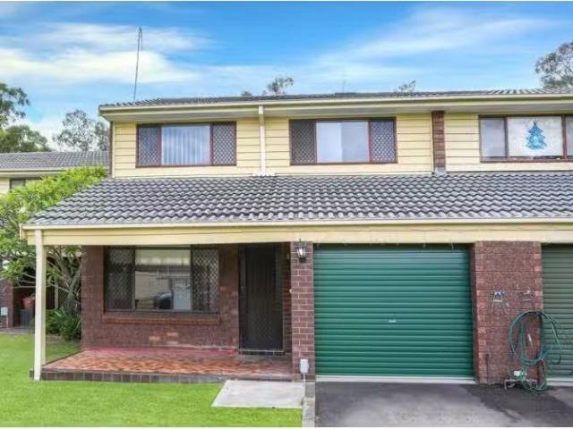 New 13/1 Noela Place, OXLEY PARK House for rent Listed by Kay.