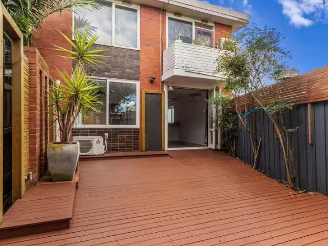 Nice 1/33A Brownfield Street, Mordialloc, VIC 3195 Unit for.