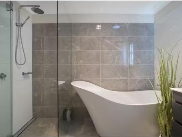 Just in! 1/348 The Esplanade, SPEERS POINT Townhouse for rent.