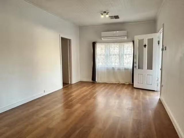 Just in! 135 Russell Street, Tumut, NSW 2720