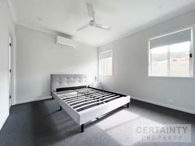 Cozy 17 Centurion Circuit, Holmview, QLD 4207