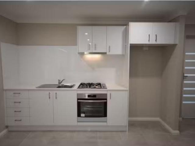 Cozy 17A Bronzewing Way, SOUTH NOWRA Townhouse for rent Liste.