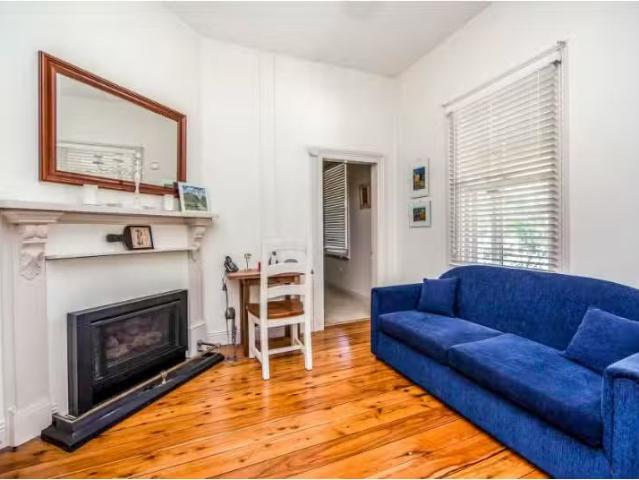 Charming 17A Icely Road, ORANGE House for rent Listed by Bell.