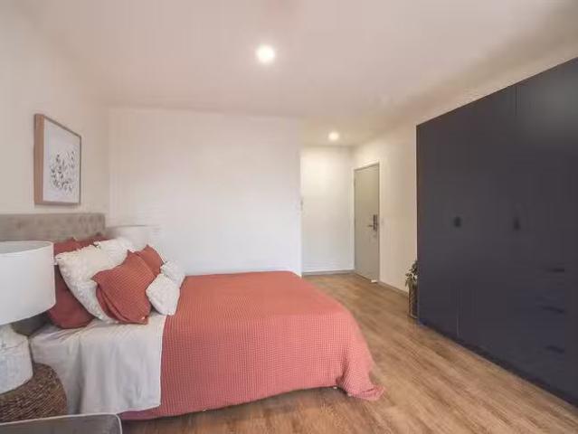 Cozy 14/187 Warringah Road, Beacon Hill, NSW 2100