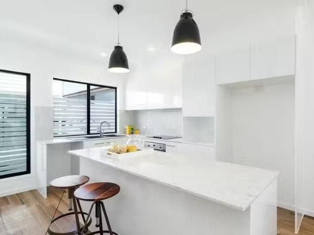 Unique 14/19 Springwood Street, Mount Gravatt East, QLD 4122