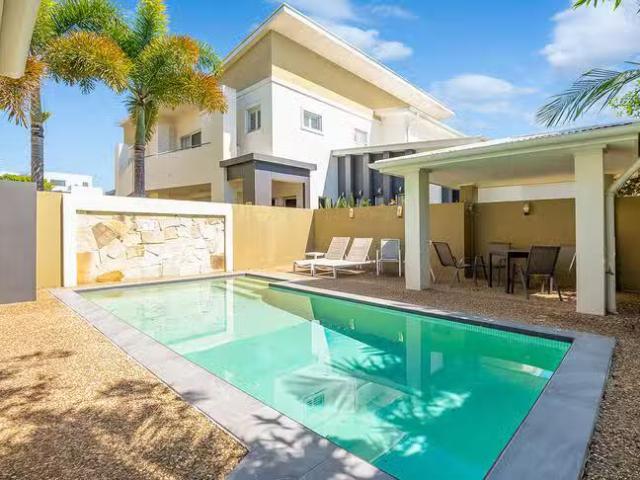Just in! 14/10 Valbonne Avenue, Varsity Lakes, QLD 4227