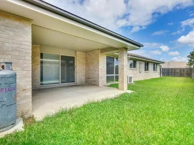 Rental! 1/47 Piggott Road, Bellmere, QLD 4510