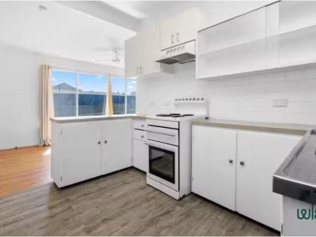 For Rent! 14 Adelaide Street, Waratah West House for rent Lis.