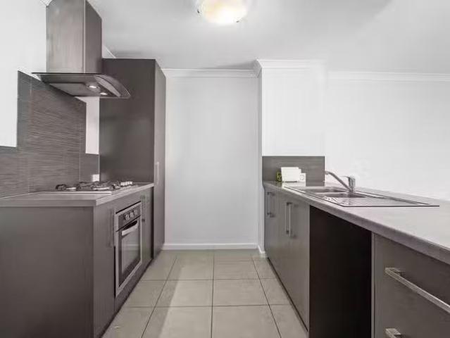 Cheap 14 Ausfeld Street, Banksia Grove, WA 6031