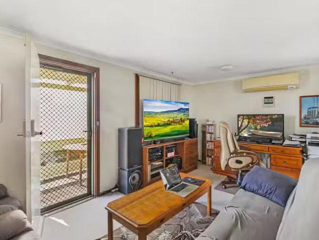 Cozy 14 Baynes Street, Barmera, SA 5345