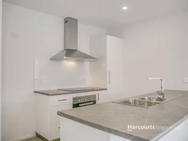 Rental! 1/4 Booyaa Street, KINGSTON, TAS 7050 Unit for Rent