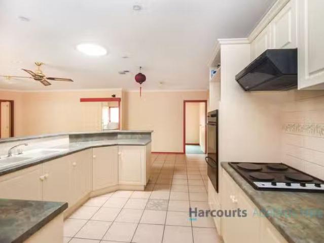 For Rent! 14 Correa Court, MOUNT BARKER, SA 5251 House for R.
