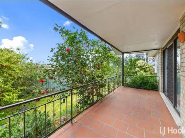 For Rent! 14 Linger Place, MELBA House for rent Listed by Lea.