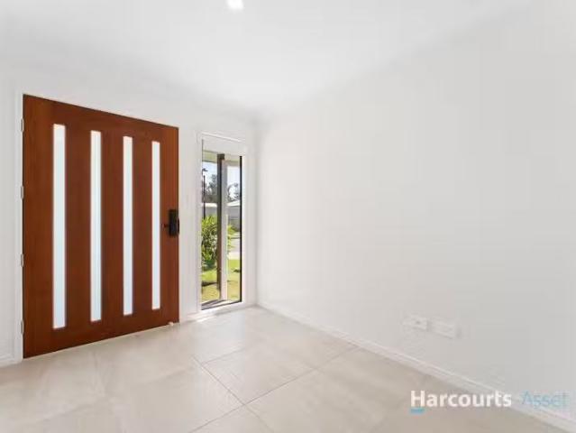 Unique 14 Paroo Road, SOUTH MACLEAN, QLD 4280 House for Rent
