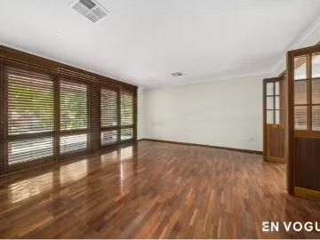 Unique 14 Stanley Street, Hackett House for rent Listed by Pa.
