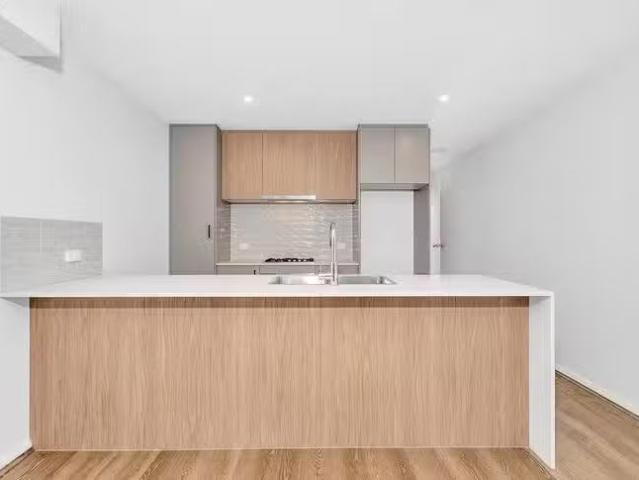 Just in! 15/173 Sutherland Crescent, Taylor, ACT 2913