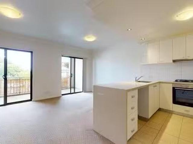 Just in! 15/103 Francis Street, Northbridge, WA 6003