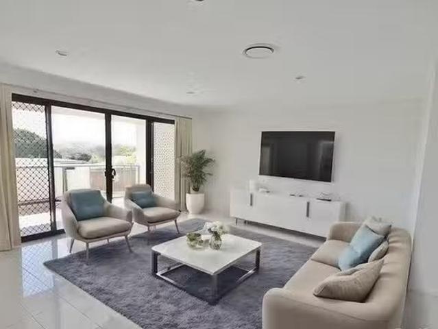 Cheap 15/49 Crump Street, Holland Park West, QLD 4121
