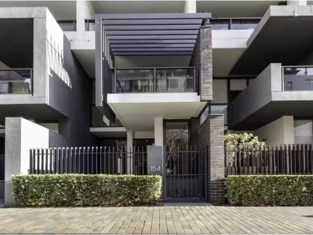 Deal! 154 Ross Street, Forest Lodge Apartment for rent Listed.