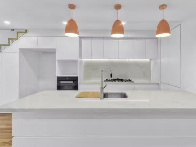 For Rent! 1/59 Lapraik Street, ASCOT, QLD 4007 Townhouse for.