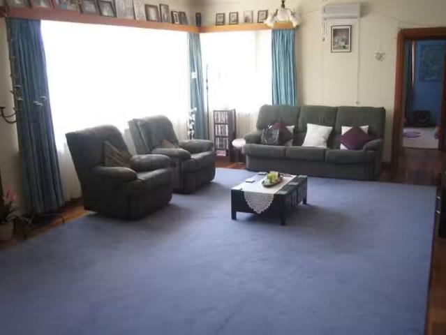 Cheap 15 Tattersall Street, BURNIE, TAS 7320 House for Rent
