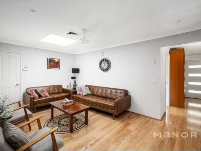 For Rent! 15 Caroline Chisholm Drive, Winston Hills House for.