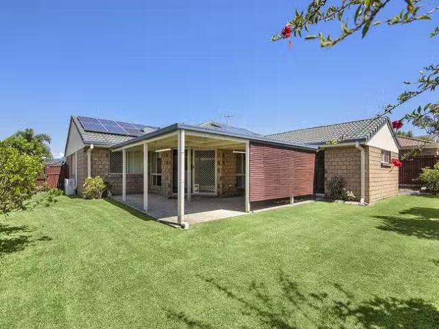 Charming 15 Daniells Court, Ormeau, QLD 4208