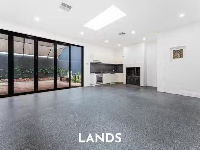 Unique 15 Gray Street, Adelaide, SA 5000