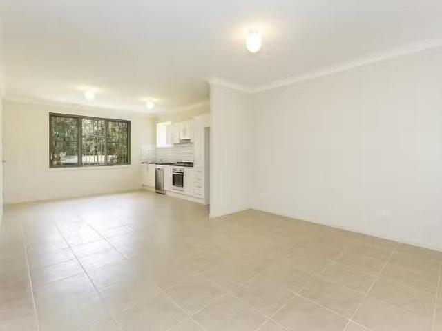 Nice 15B Brushbox Road, Cooranbong Apartment for rent Listed.