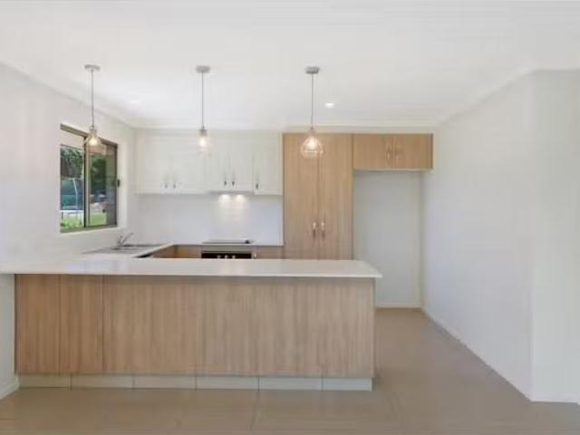 New 15B Federation Drive, Terranora House for rent Listed by.