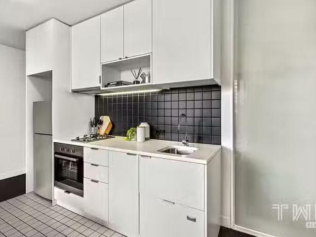 Just in! 1611/31 Abeckett Street, Melbourne, VIC 3000