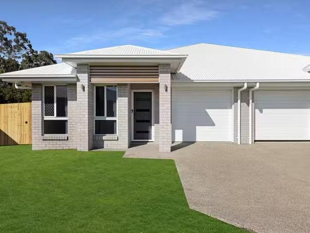 Cheap 1/65 Indigo Way, Kawungan, QLD 4655