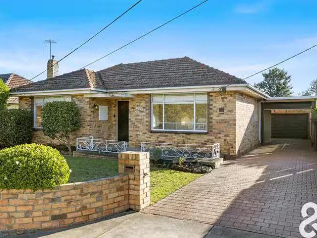 Cozy 166 Purinuan Road, Reservoir, VIC 3073