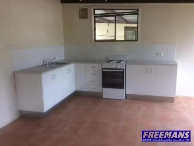 Nice 1/6 8 Davies Street, Yarraman, QLD 4614