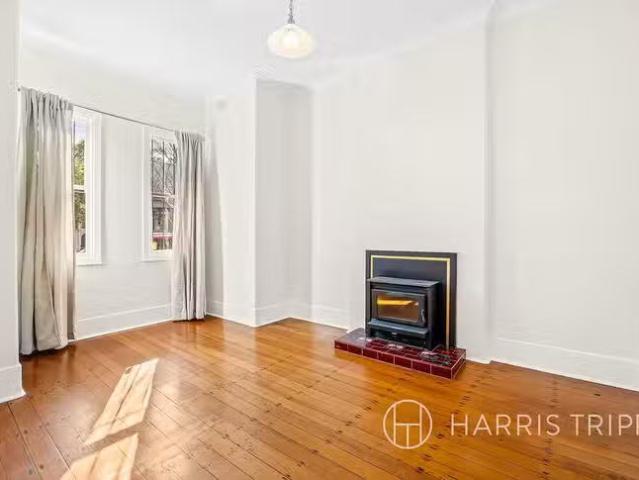 Charming 16 Fulham Street, Newtown, NSW 2042